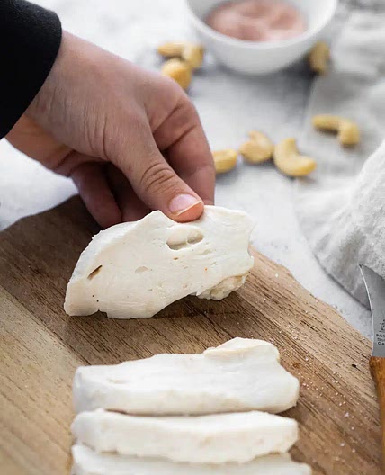 Vegan Mozzarella Cheese (no oil)