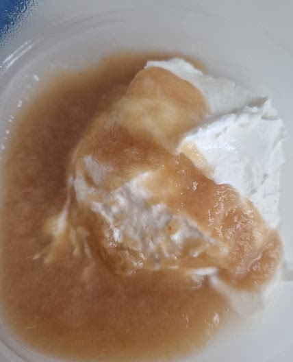 Pear rhubarb breakfast