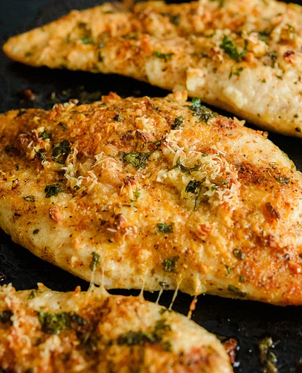 15-Minute Baked Garlic Parmesan Chicken