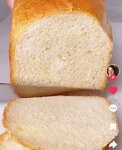 TikTok butter bread (@cookfasteatwell)