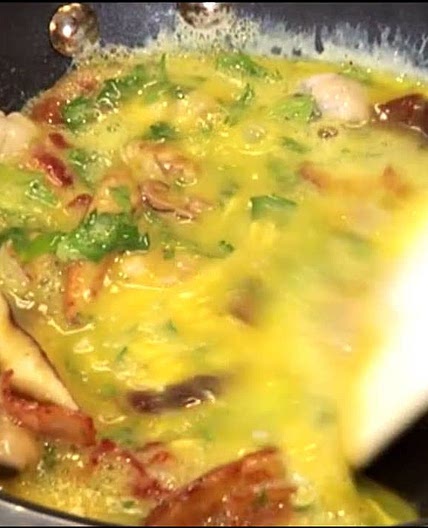 Hangtown Fry (Eggs With Bacon and Oysters)