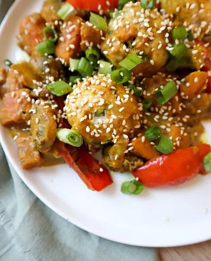 Curry Chicken Meatballs & Veggies