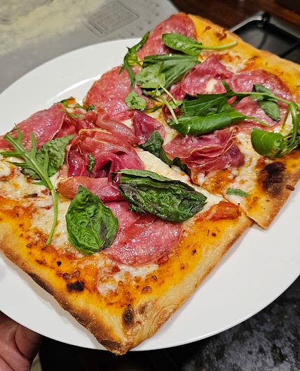 Pizza roma tray bake