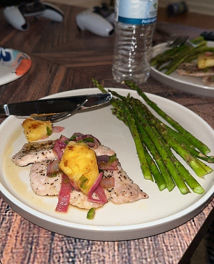 PAN-GRILLED PORK CHOPS WITH GRILLED PINEAPPLE SALSA