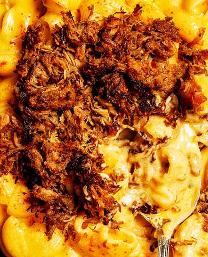 One Pot Carnitas Mac n Cheese