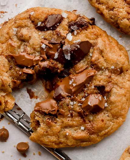 Copycat Chocolate Chip Millie's Cookies