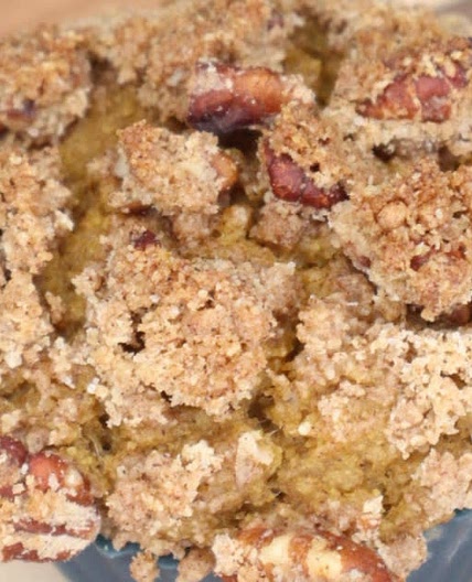 banana pumpkin protein muffins with streusel