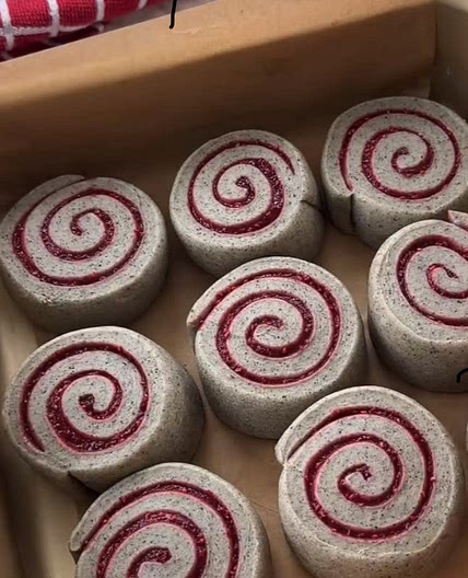 raspberry black sesame sweet buns