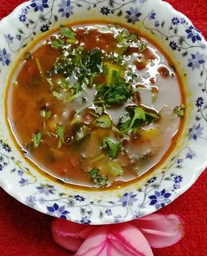 गुजराती आलू की सब्जी (gujarati aloo ki sabzi recipe in Hindi)