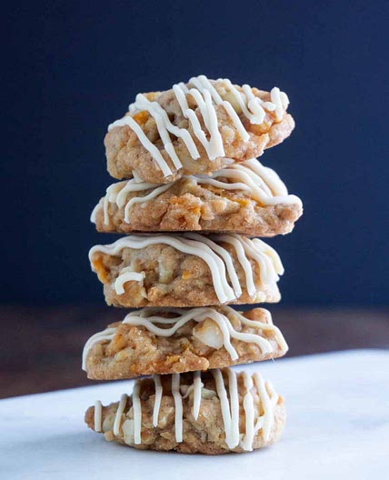 Dried Mango, Coconut and Macadamia Nut Cookies