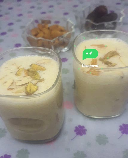 Banana dates smoothie