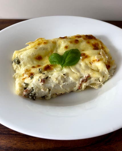 Creamy ricotta spinach cannelloni