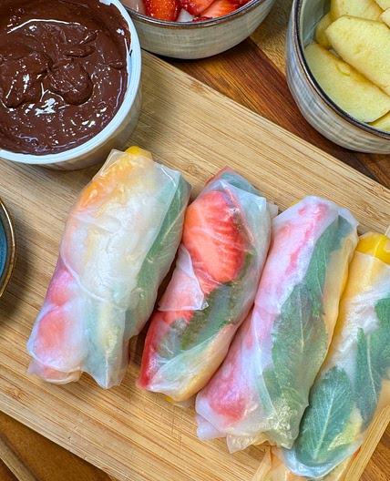 Fruit Spring Rolls with Chocolate Dip
