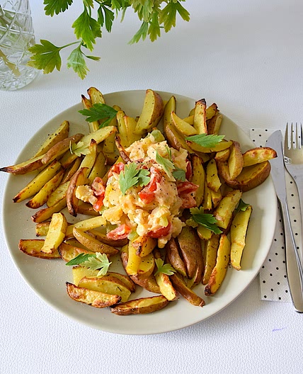 Wedges mit Käsedip