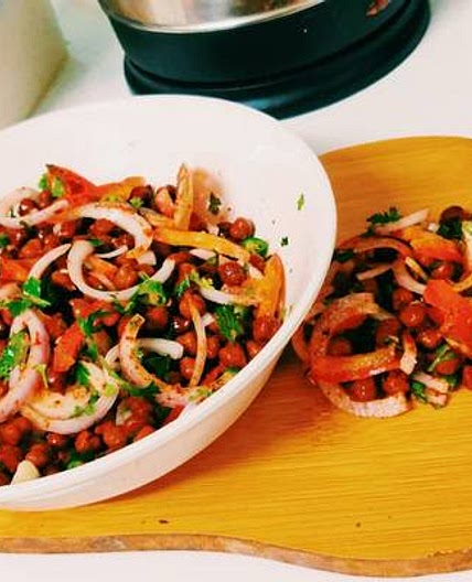 चना चाट(chana chaat recipe in Hindi)