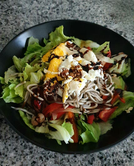 Ensalada templada de gulas