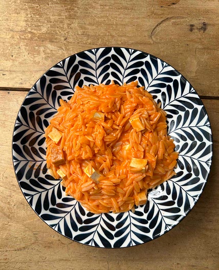 Roasted pepper and feta pasta