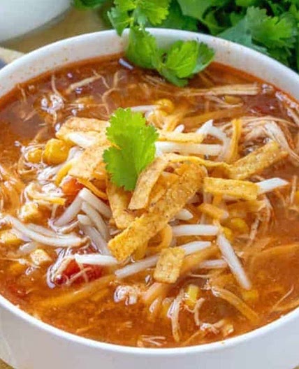 Easy chicken tortilla soup 