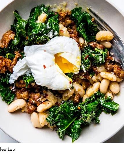 Sausage white bean breakfast skillet