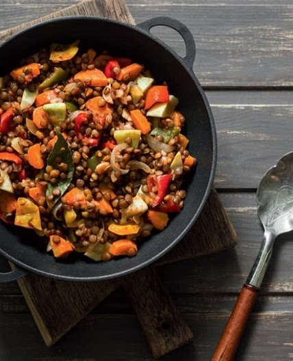Linsen mit gebratenem Gemüse