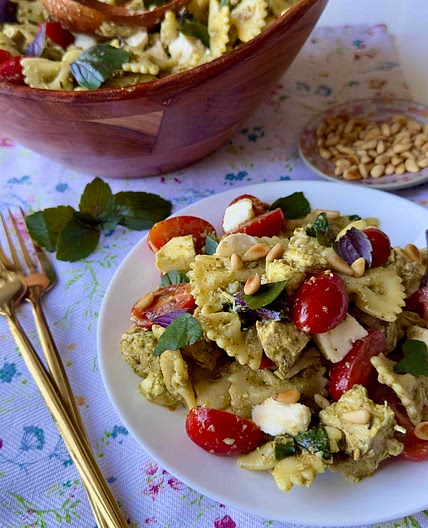 Chicken and Pesto Pasta Salad 