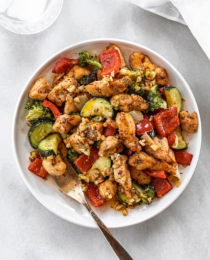 15 minute air fryer chicken and vegetables