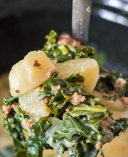 SLOW COOKER ZUPPA TOSCANA