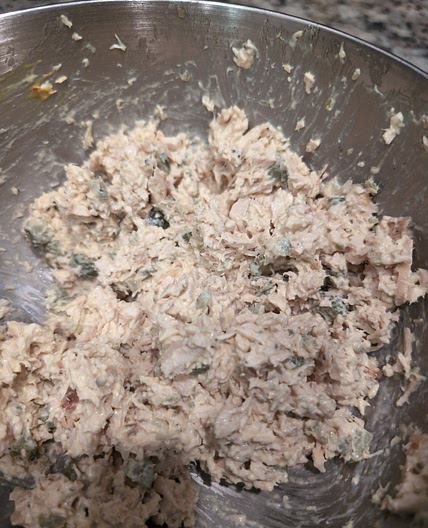 Quelle's chicken salad
