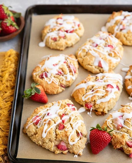 Almond Flour Strawberry Scones