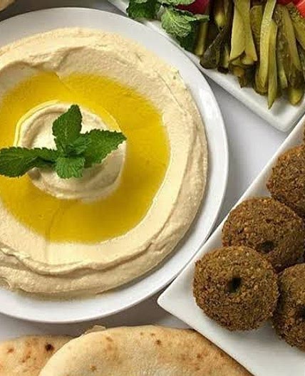 حمص بالطحينة