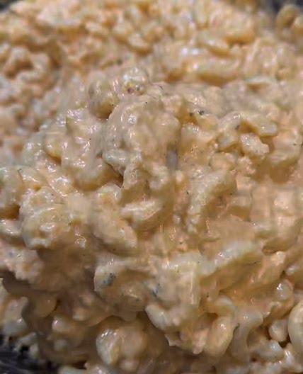 Buffalo Chicken Mac and Cheese