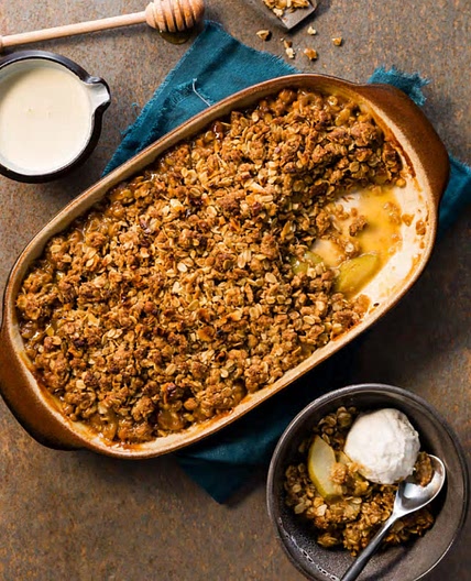 ANZAC BISCUIT CRUMBLE