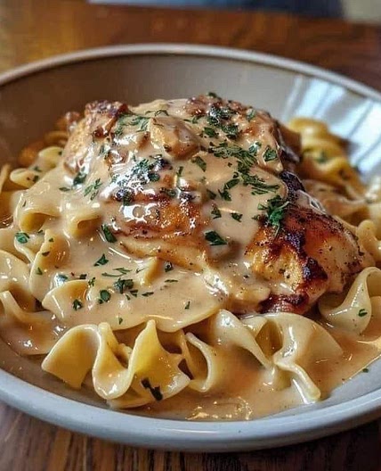 Chicken with Buttered Noodles