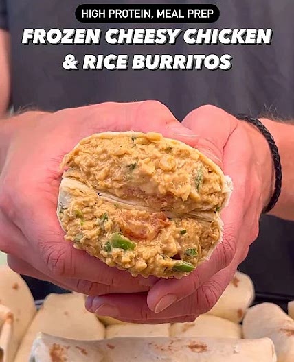 High Protein Cheesy Chicken & Rice Burritos 