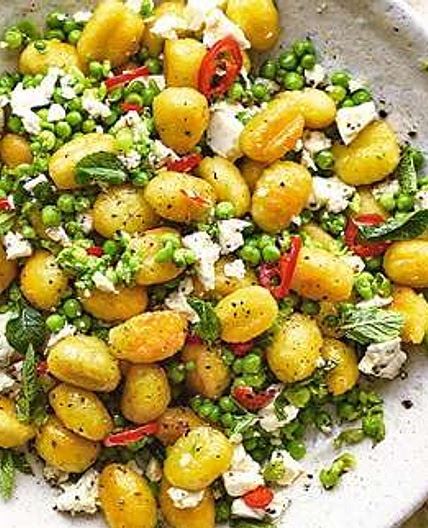Fried gnocchi with peas, mint, feta & chilli