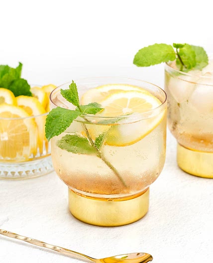 Lillet Spritz