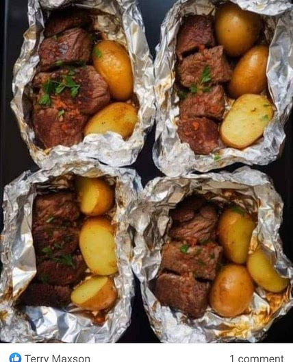 Garlic Steak & Potato Foil Packets