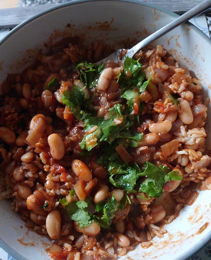 Iraqi white bean stew (fasoulia)