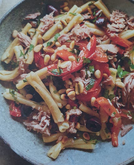 Tuna & roasted pasta salad