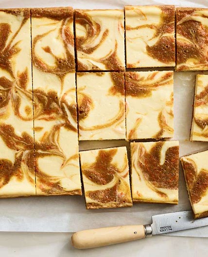 Carrot Cake Cheesecake Bars