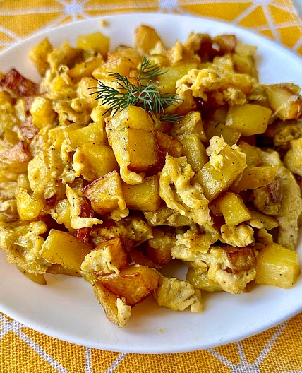 Fried Potato and Egg - Mfarakeh 