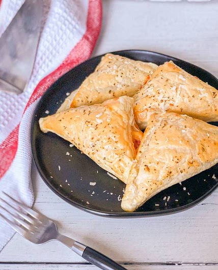 Pizza Bourekas