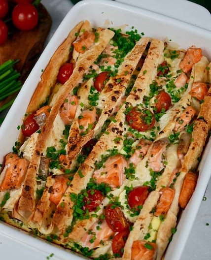 Salmon and Cherry Tomato Lavash Bake 