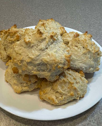 Lee’s Cathead Biscuits