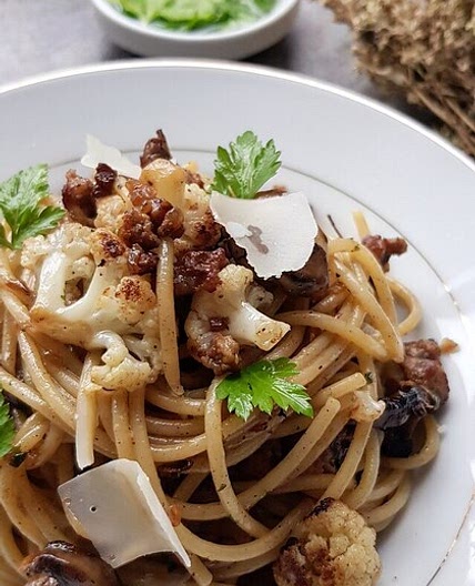 Cauliflower and sausage pasta