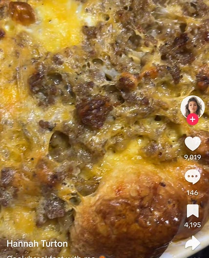 Sausage & Gravy Casserole