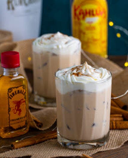 Cinnamon Roll Cocktail