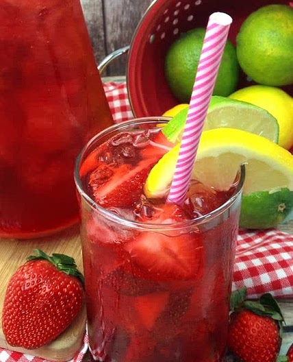 Southern Strawberry Sweet Tea!