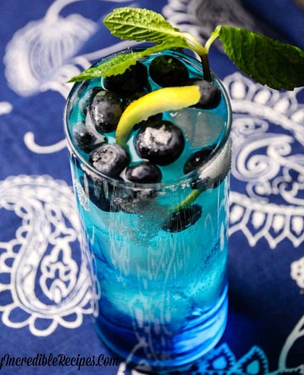 Bangin’ Blueberry Lemonade!