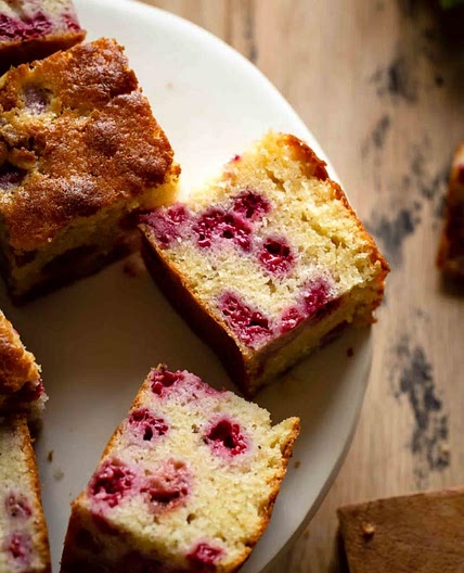 Easy Raspberry Cake Recipe From Scratch